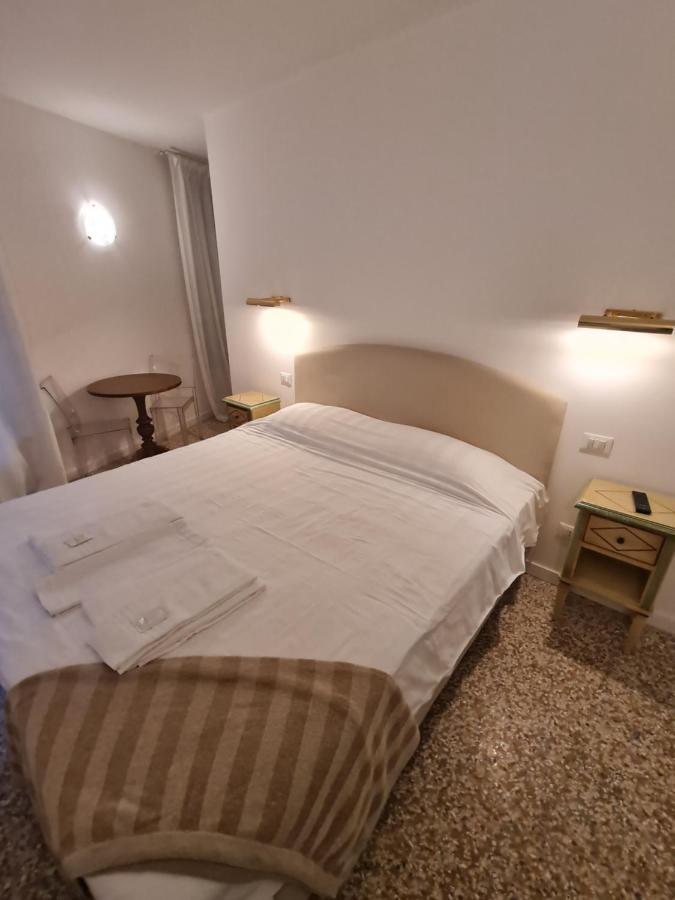 San Marco Romantic Rooms Venecia Exterior foto